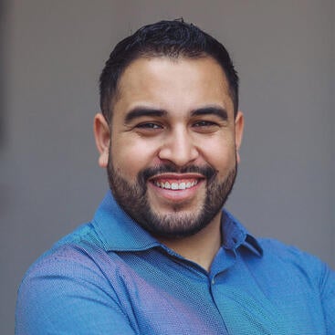 Fidel Rivas Headshot 1:1 Ratio